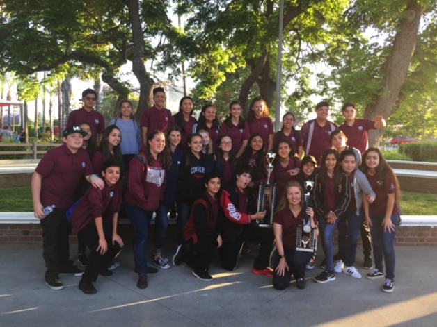 Music In The Park
1st Place & Esprit De Corps Award
Jr. High Choir 2017